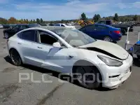 2019 Tesla Model 3 фото
