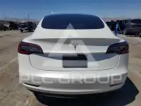 2019 Tesla Model 3 фото