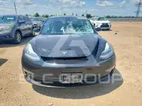 2019 Tesla Model 3 фото
