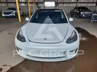 2019 Tesla Model 3 фото