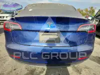 2019 Tesla Model 3 фото