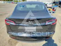 2019 Tesla Model 3 фото