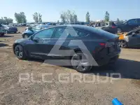 2019 Tesla Model 3 фото