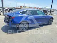2019 Tesla Model 3 фото