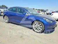 2019 Tesla Model 3 фото