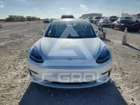 2019 Tesla Model 3 фото