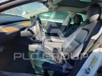2019 Tesla Model 3 фото