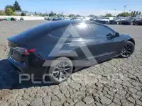 2019 Tesla Model 3 фото