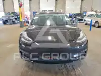 2019 Tesla Model 3 фото
