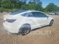 2019 Tesla Model 3 фото