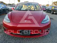 2019 Tesla Model 3 фото