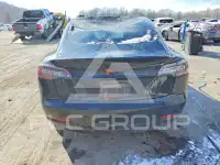 2019 Tesla Model 3 photo
