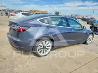 2019 Tesla Model 3 photo