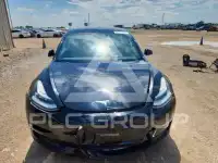 2019 Tesla Model 3 фото