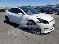 2019 Tesla Model 3 photo