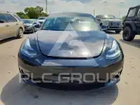 2019 Tesla Model 3 фото