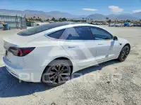 2019 Tesla Model 3 фото