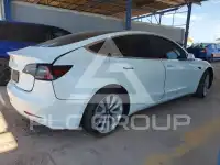 2019 Tesla Model 3 фото