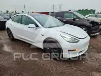 2019 Tesla Model 3 фото