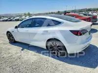 2019 Tesla Model 3 фото