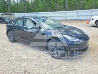 2019 Tesla Model 3 фото