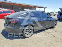 2019 Tesla Model 3 фото