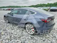 2019 Tesla Model 3 фото