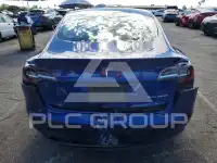 2019 Tesla Model 3 фото