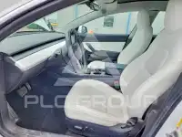 2019 Tesla Model 3 photo