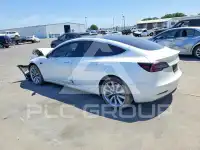2019 Tesla Model 3 фото