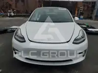 2019 Tesla Model 3 фото