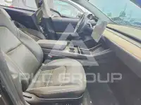 2019 Tesla Model 3 фото