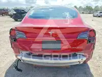 2019 Tesla Model 3 фото