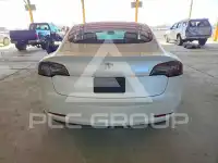 2019 Tesla Model 3 фото