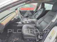 2019 Tesla Model 3 фото