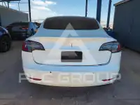 2019 Tesla Model 3 фото