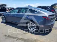 2019 Tesla Model 3 photo