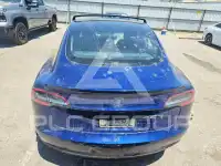 2019 Tesla Model 3 фото