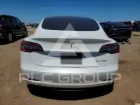 2019 Tesla Model 3 фото