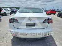 2019 Tesla Model 3 photo