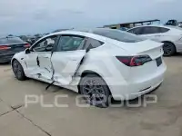 2019 Tesla Model 3 фото