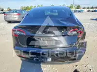2019 Tesla Model 3 photo