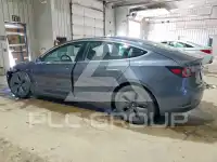2019 Tesla Model 3 photo