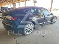 2019 Tesla Model 3 фото