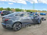 2019 Tesla Model 3 фото