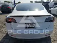 2019 Tesla Model 3 фото