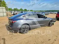 2019 Tesla Model 3 photo