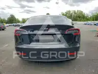 2019 Tesla Model 3 фото