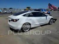2019 Tesla Model 3 фото