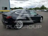 2019 Tesla Model 3 фото